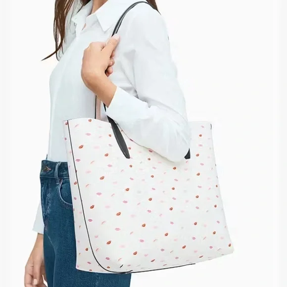 Disney X Kate Spade New York Minnie Mouse Large Tote - Picture 2 of 13